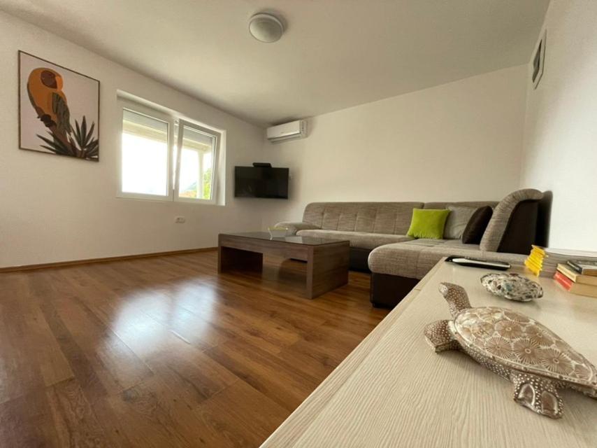 Nature Bay Apartment Kotor Bagian luar foto